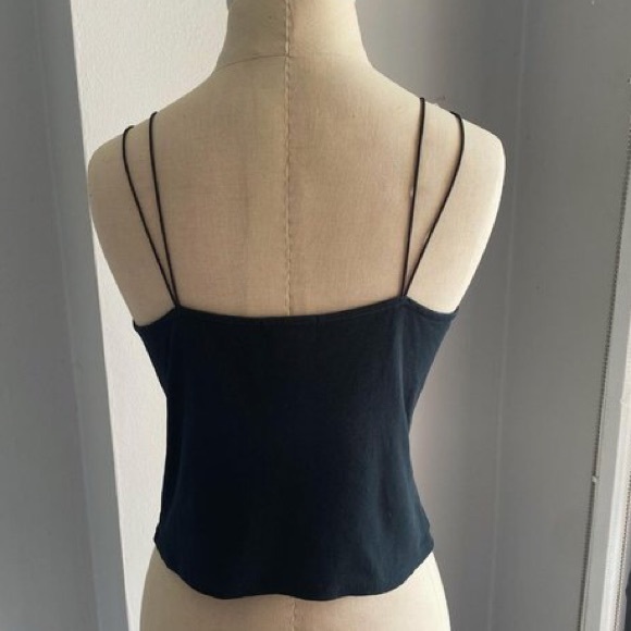 Double strap black crop top - Picture 3 of 3